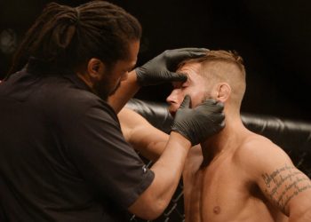 Yair Rodrigez Jeremy Stephens maçı 15 saniyede bitti